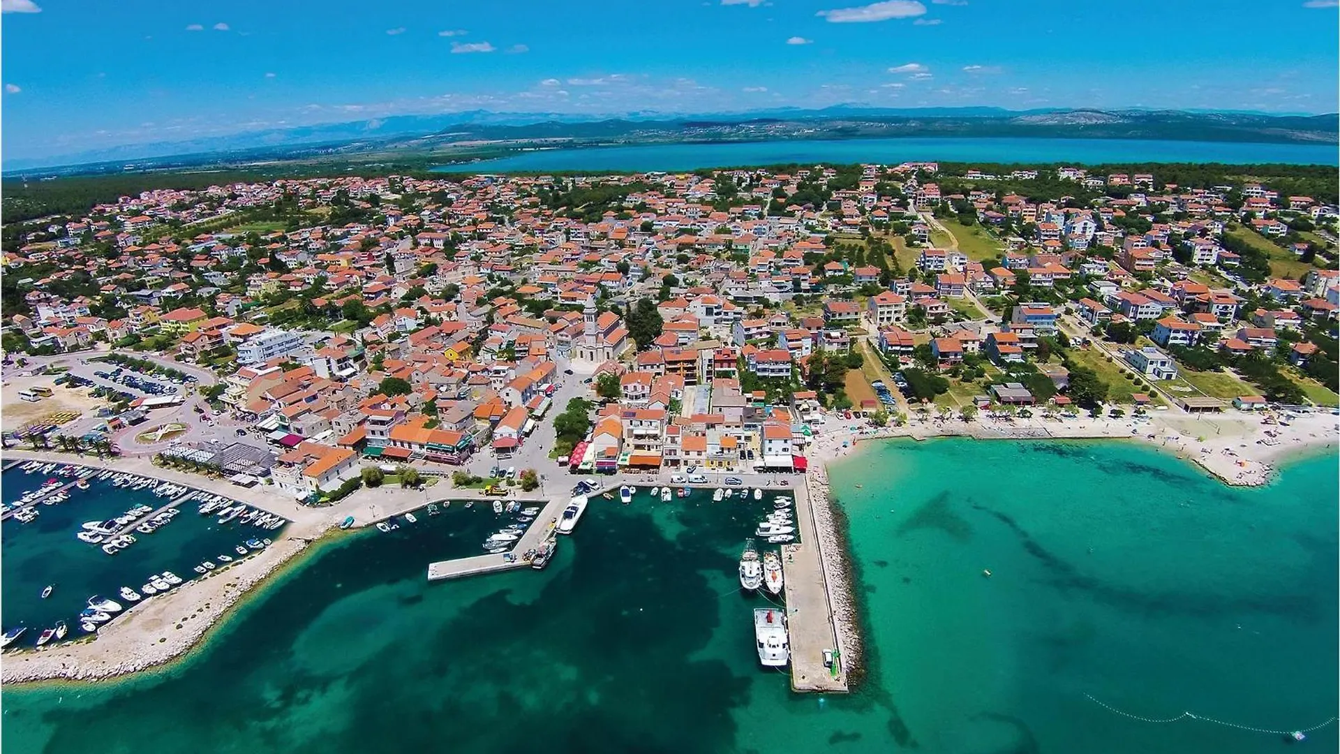 Cozy Apartment In Pakostane With Wifi Croacia